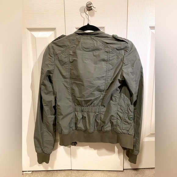 Army Green Aritzia Jacket - Picture 2 of 3